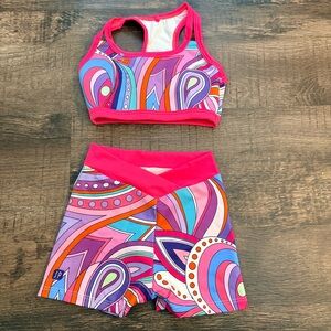 Sylvia P Girls Size 6 Crop Set EUC